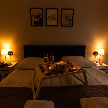 Maya'S Flats & Resorts 42 - Swietej Barbary Гданск Екстериор снимка