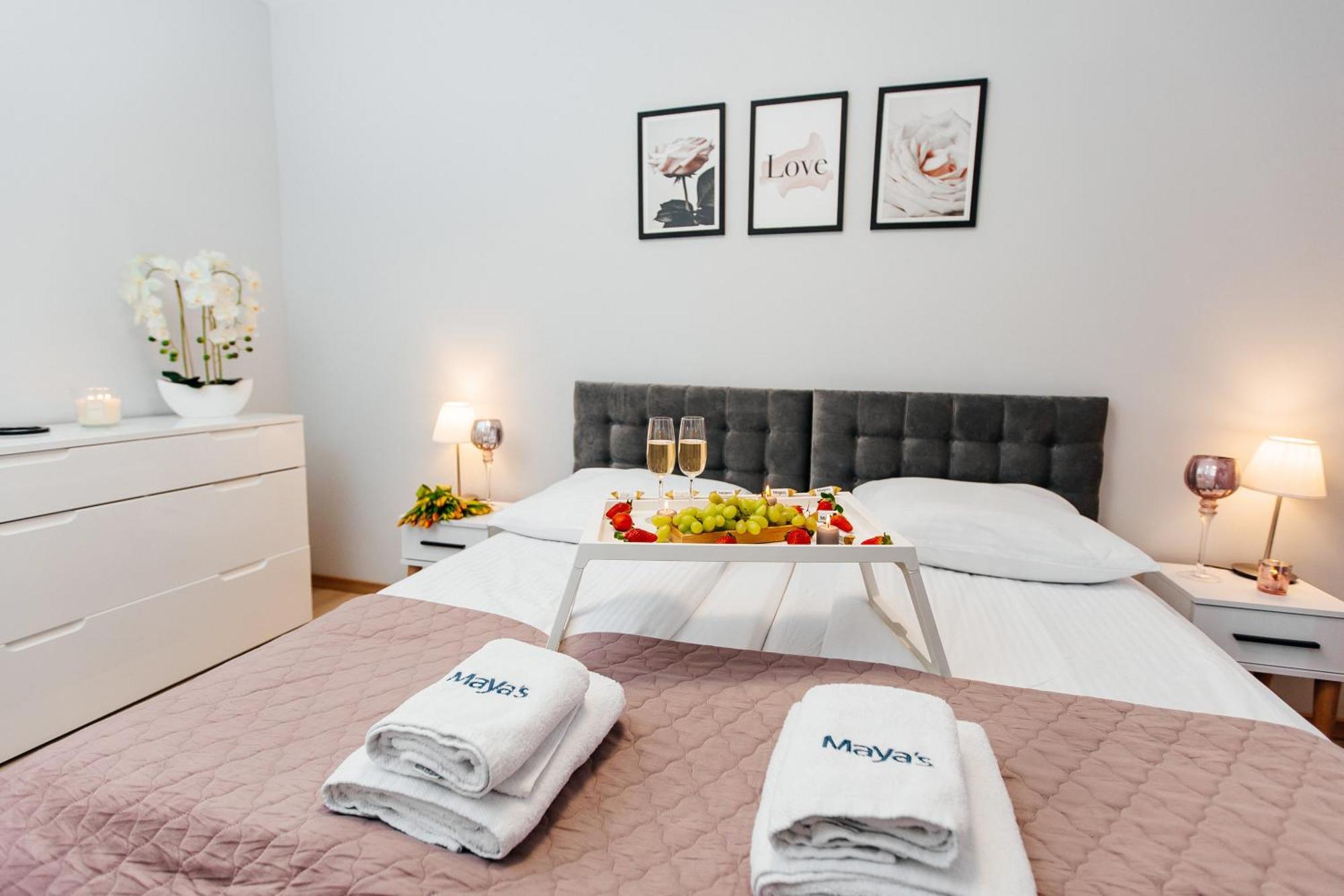 Maya'S Flats & Resorts 42 - Swietej Barbary Гданск Екстериор снимка